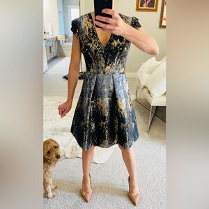 Vince Camuto Navy and Gold Dress